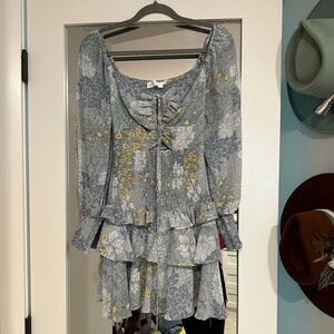 Astr the label blue floral dress with ruched waist
